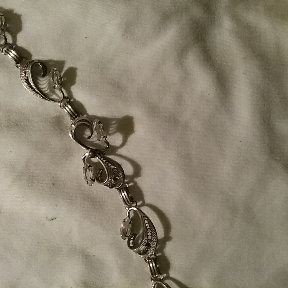 Filigree rhinestone bracelet